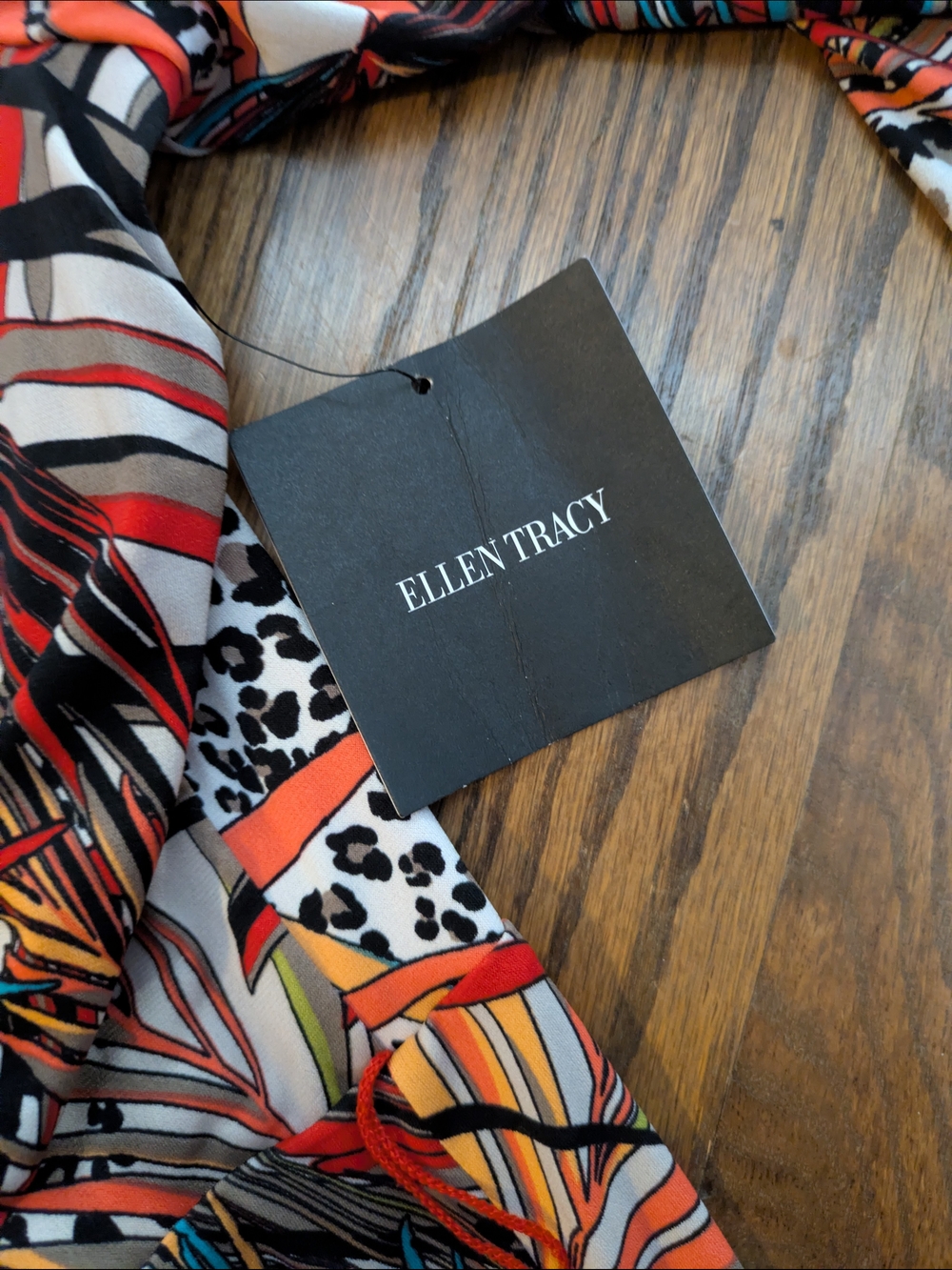 Ellen Tracy Multicolor Abstract Wrap Dress with Red Lining NWT - Picture 3 of 3